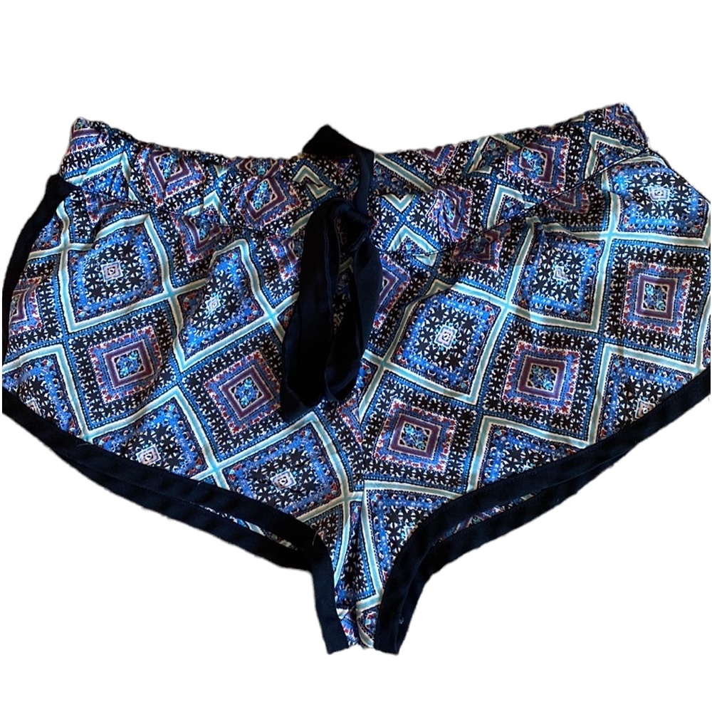 ✨Forever 21✨ Boho Intimates Size SM